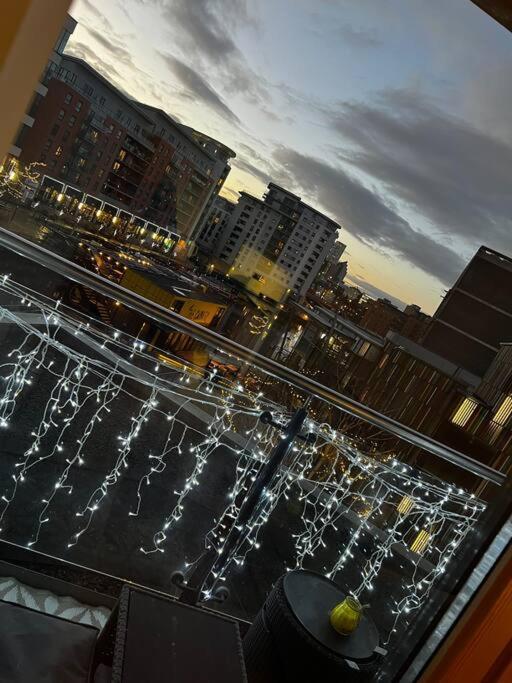 Leeds Clarence Dock 2 Bedroom Apt Exteriör bild