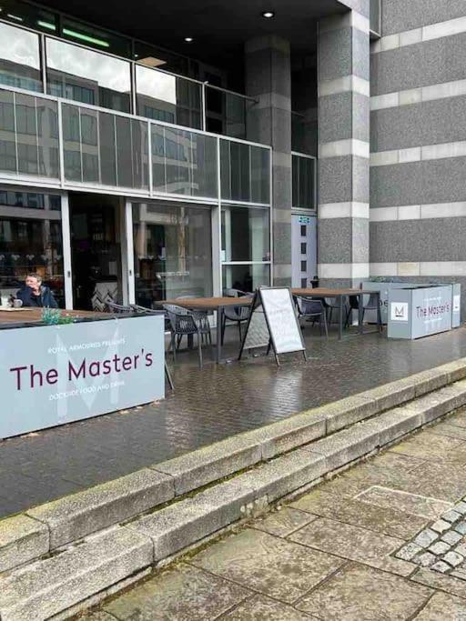 Leeds Clarence Dock 2 Bedroom Apt Exteriör bild